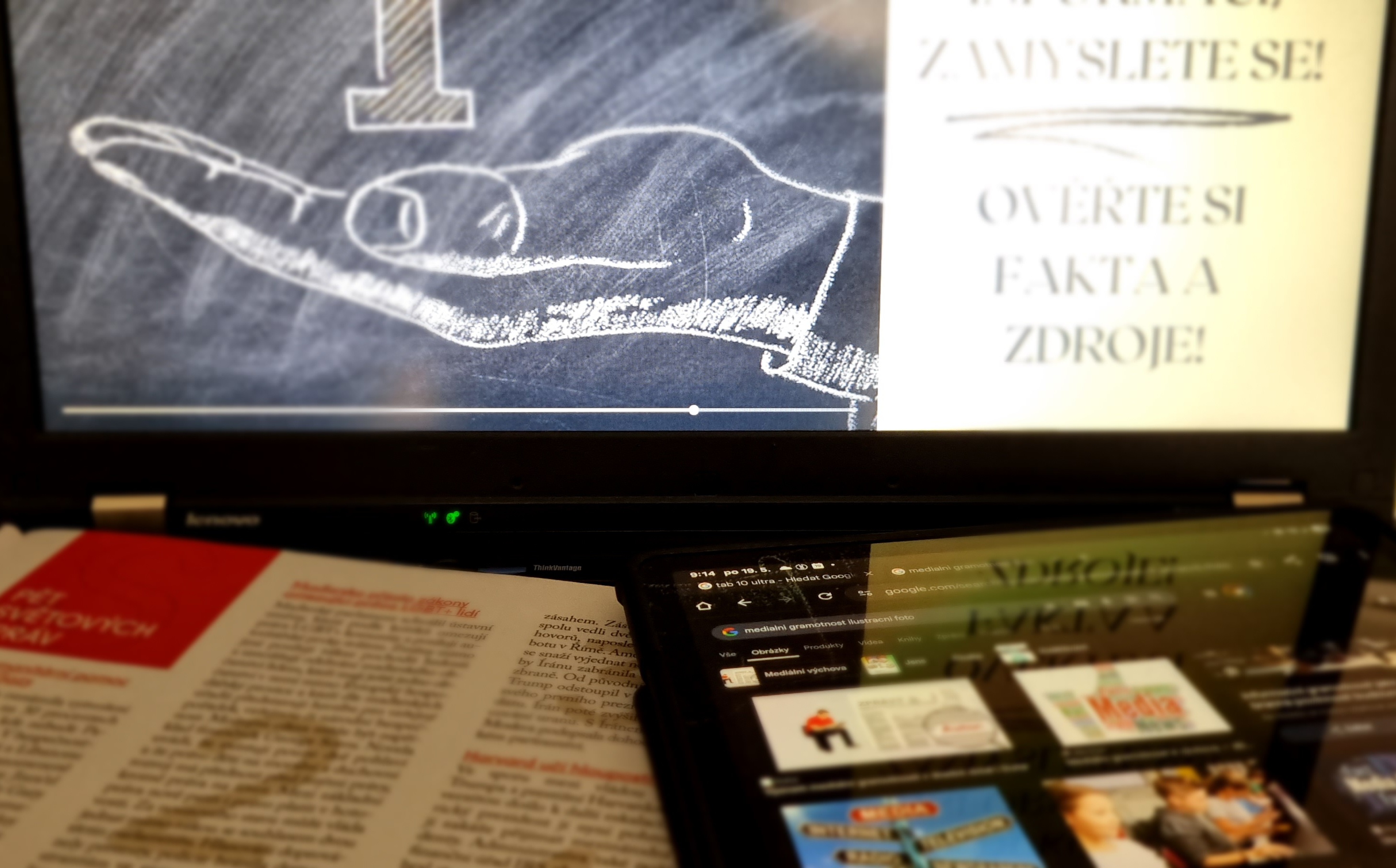 Od novin k notifikacím